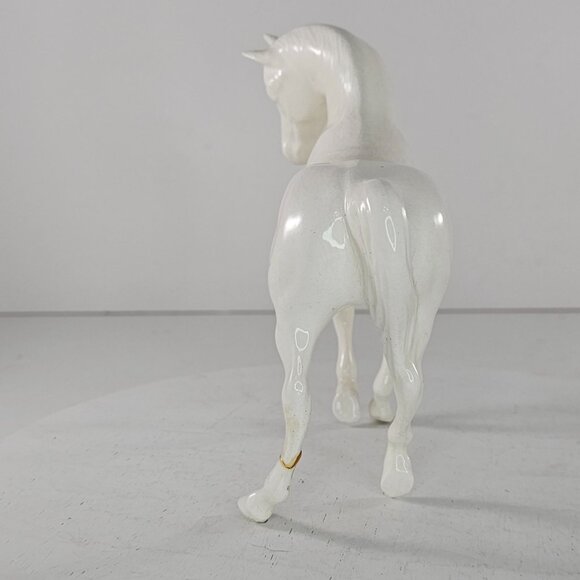 Duncan Mold Ceramic Walking Arabian Horse Figurine *Repaired* - Picture 6 of 8
